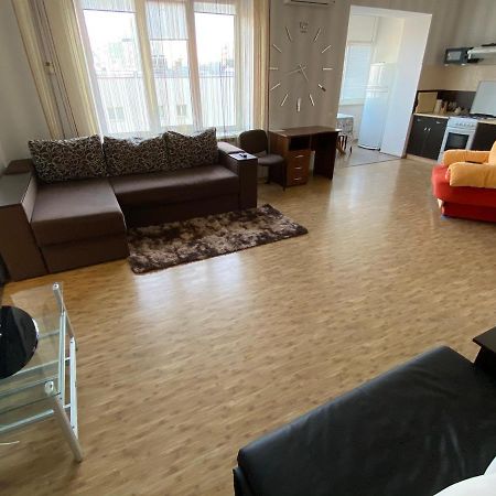 Podillia Modern Apartment 빈니차 외부 사진